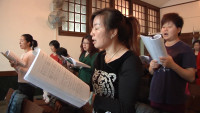 Chinese Catholics in U.S. Enjoy Freedom