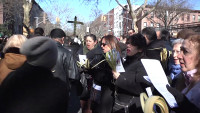 Carroll Gardens Parishes Come Together for Palm Sunday
