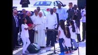 Complete Papal coverage 2015 – Santiago children sing for Pope Francis