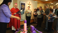 Brooklyn Diocese Celebrates Advent