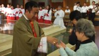 Visiting Chinese Archbishop Builds Ties With Flushing