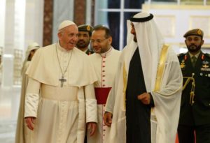 20190203T1400-24216-CNS-POPE-UAE-ARRIVAL_800