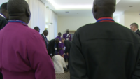Pope Kisses The Feet Of South Sudan Leaders At War Against One Another