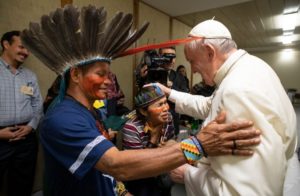 20191104T1030-31604-CNS-POPE-MISSIONARY-BOOK-690x450