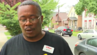 Buffalo Grocery Store Employee Shares How He Risked His Life to Save Customers and Co-Workers