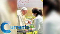 Pope Visits Pediatric Oncology Ward, Baptizes Infant