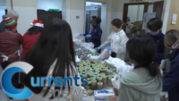 Queens Students Help Church Soup Kitchen Overwhelmed by Migrant Crisis