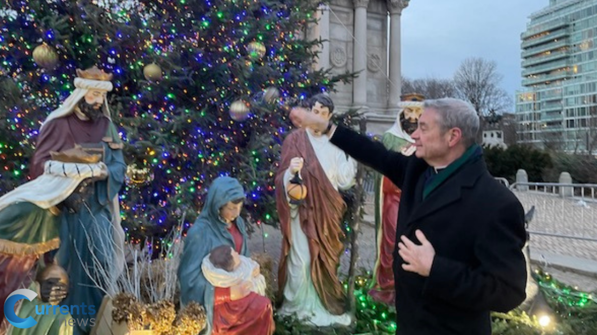 Diocese of Brooklyn’s Christmas Tree Spreads Joy and Hope At Grand Army Plaza