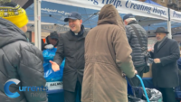 Hundreds Come Out for Catholic Charities of New York’s Holy Thursday Food Distribution in NYC